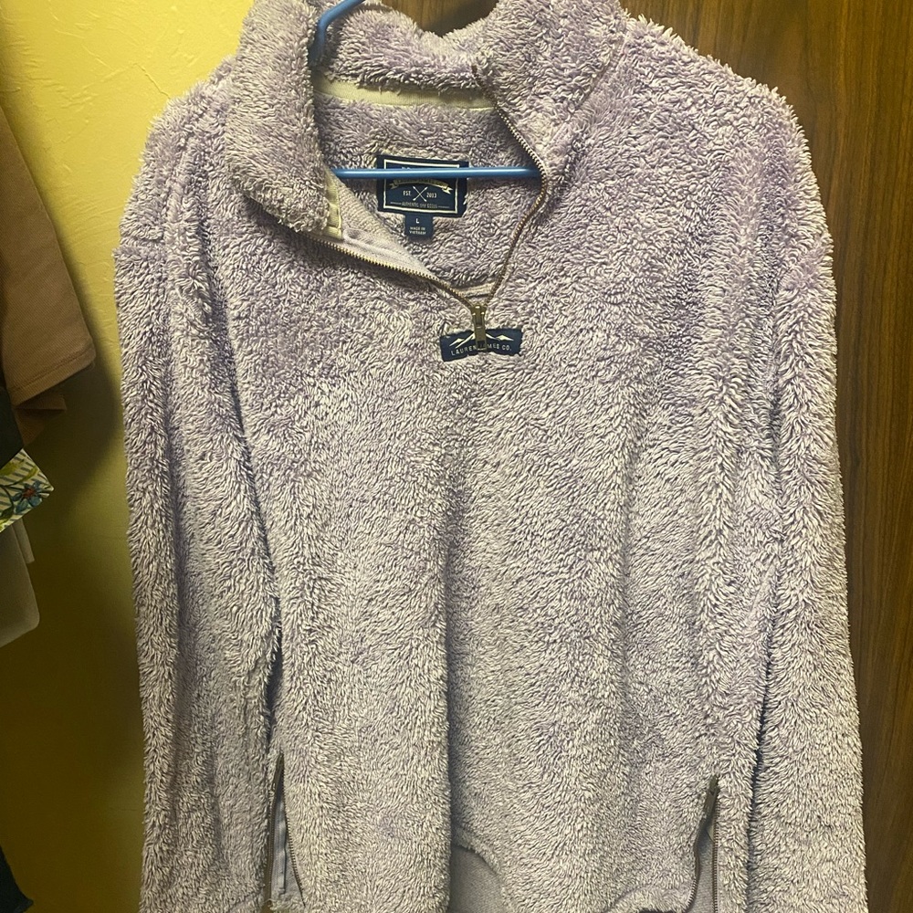 Fuzzy Lauren James 1/4 zip